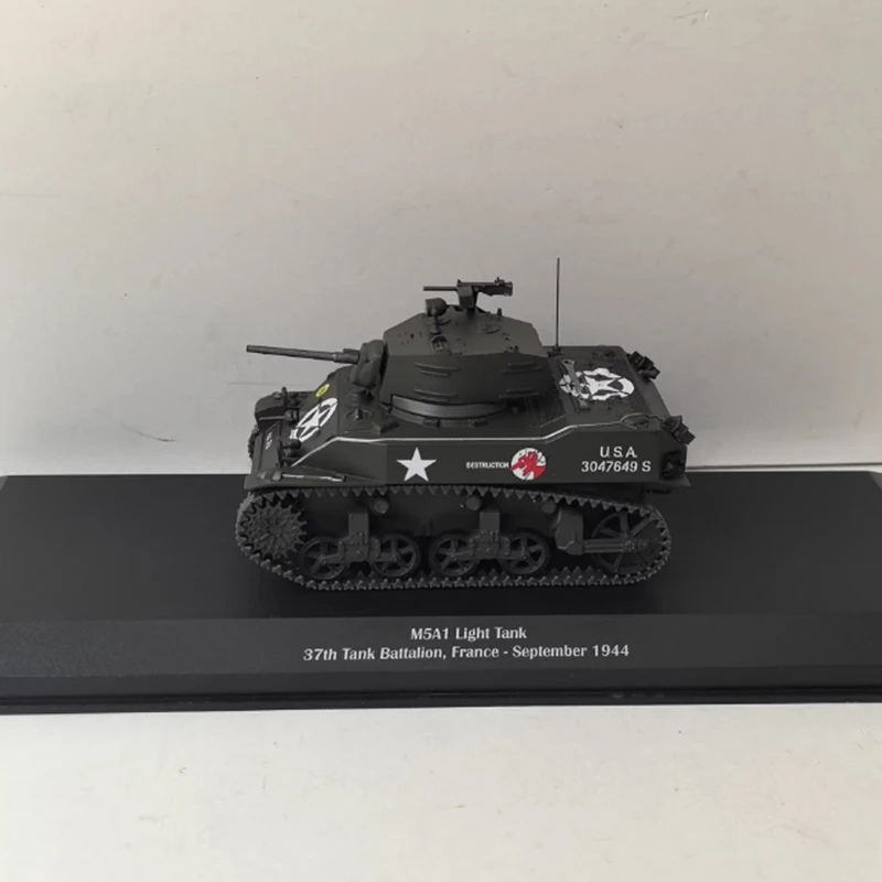 

IXO масштаб 1/43, M5A1 LIGHT 1944, танк, модель автомобиля из сплава, статическая коллекция, украшенные праздничные подарки, игрушки-акриловая коробка, треснутая