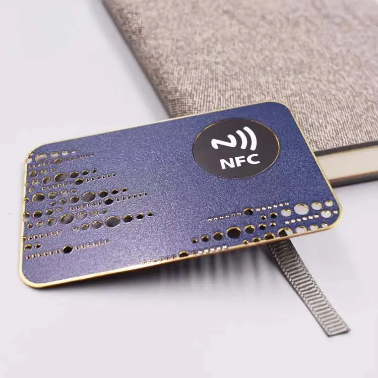 Comercio personalizado 2024, gran oferta, logotipo personalizado de fábrica, tarjeta de visita de Metal Nfc, tarjetas de Metal grabadas con láser, negocios de Metal en blanco