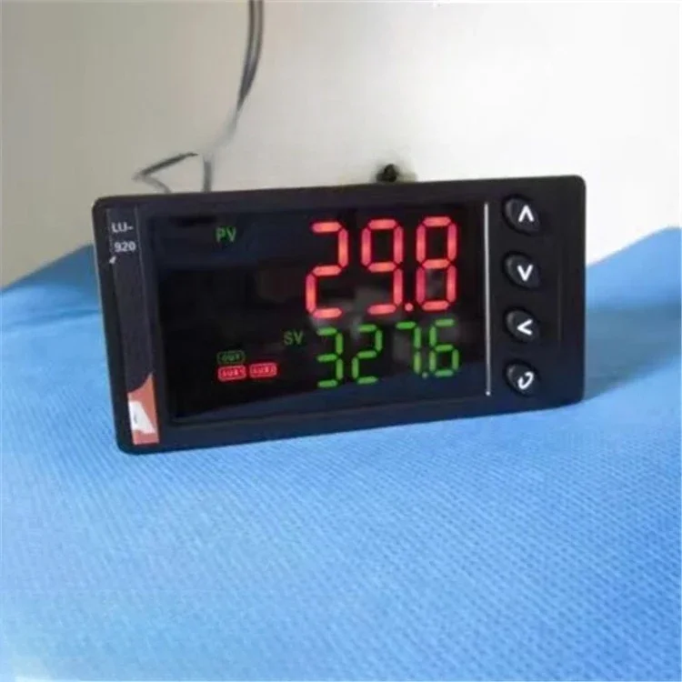 High quality digital regulator LU-920 pressure measuring instrument LU-924MCJ9J9J9V71-GD
