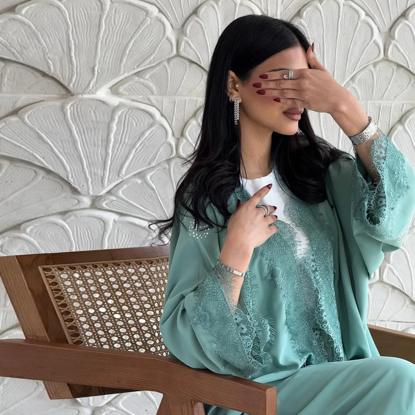 سترة طويلة جديدة مقسمة من الدانتيل سترة متواضعة عباية عصرية إسلامية رداء إسلامي الشرق الأوسط فستان طويل جلابية