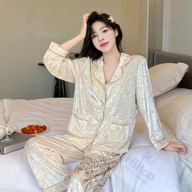 

Gold Diamond Velvet Pajamas Women's Spring and Autumn High-grade Velvet Set Women's Apricot Long Sleeve Ink Painting Home Wear