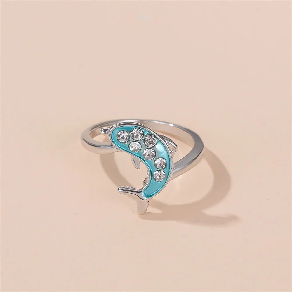 Rhinestone Dolphin Rings for Women Elegant Cubic Zirconia Geometric Crystal Blue Fish Shaped Couple Rings Fine Jewelry Gift