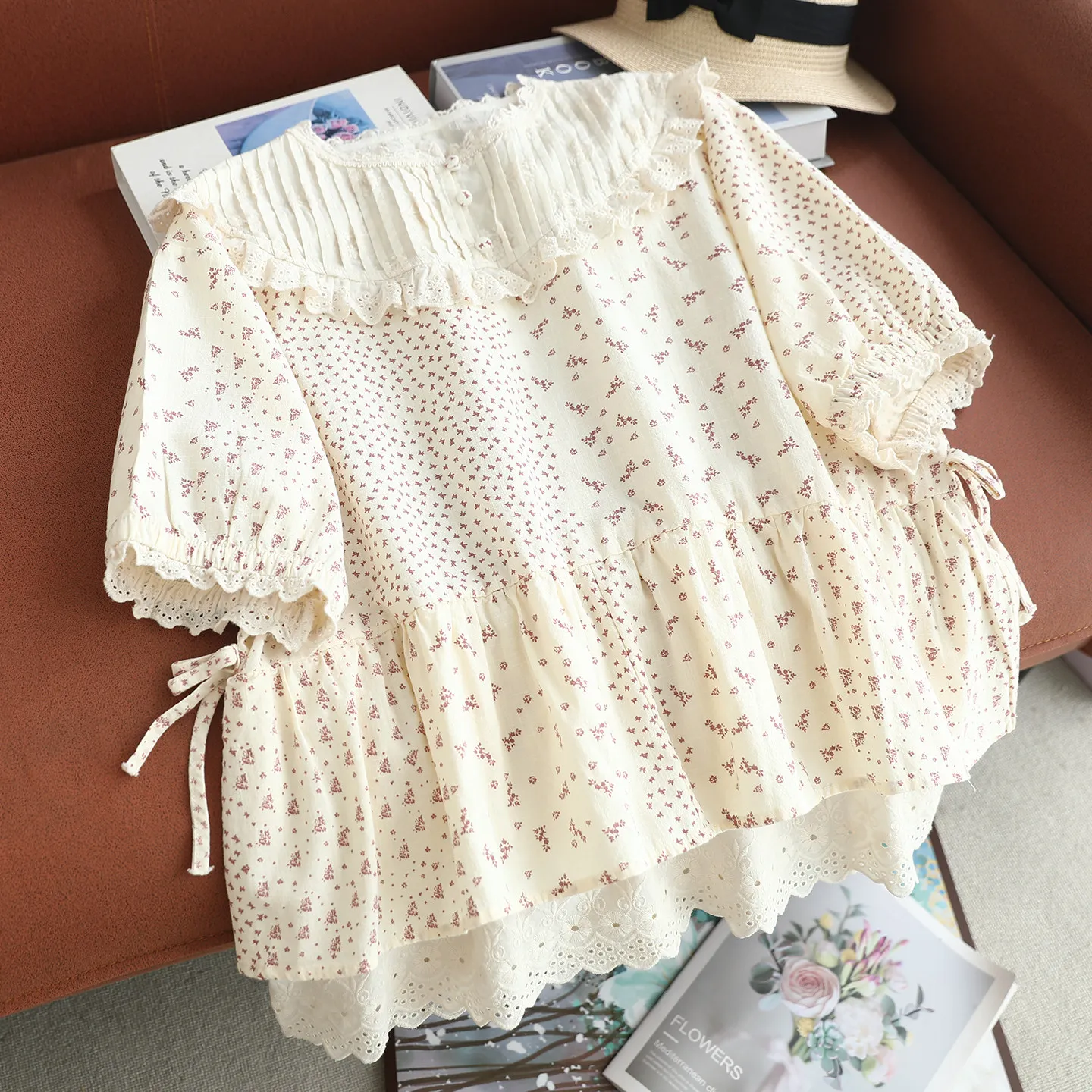 

Japanese Mori Girl Vintage Floral Printed Lace Patchwork Cotton Shirts Women Summer Stand Collar Short Sleeve Casual Blouse