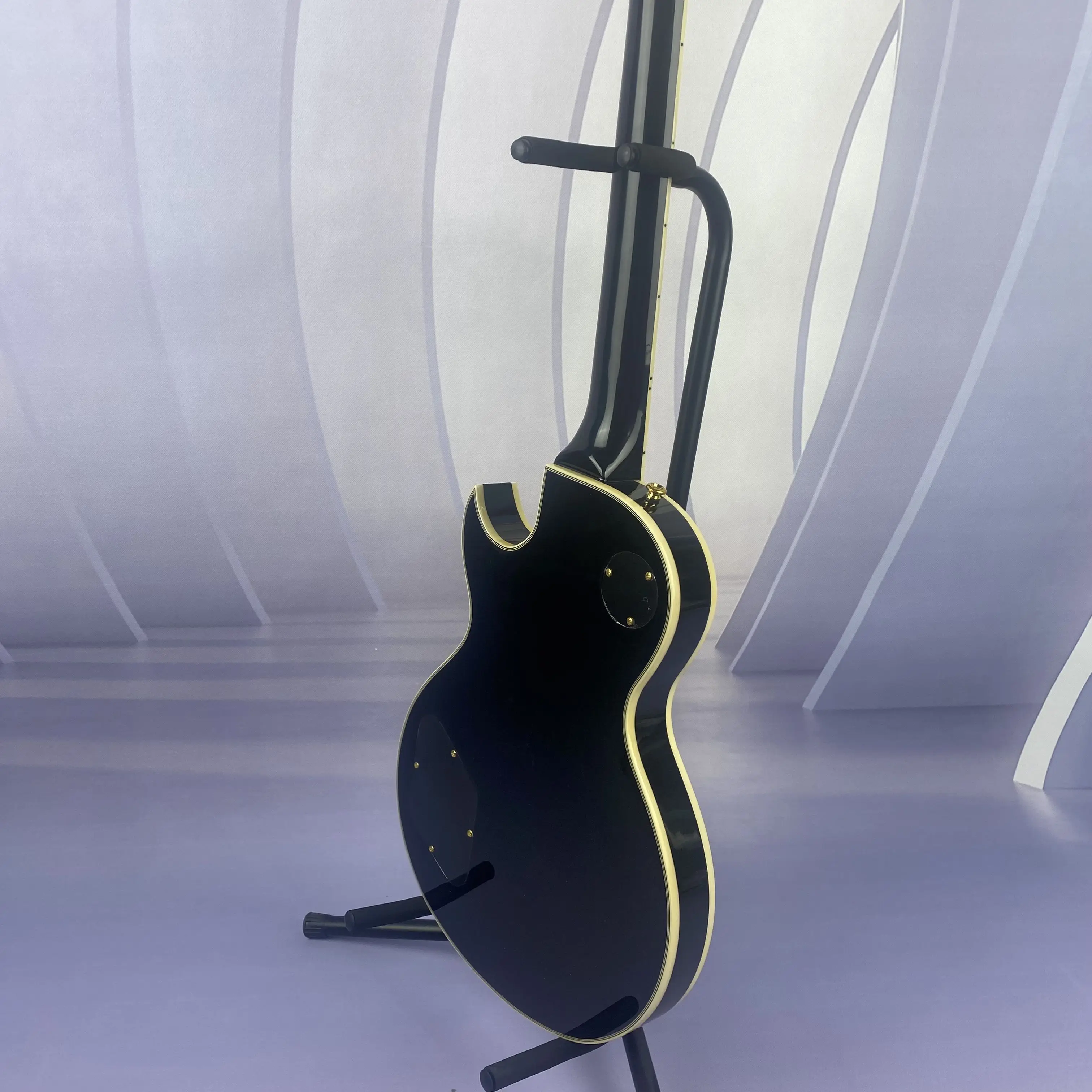 تم شحنه من الولايات المتحدة الأمريكية العلامة التجارية الجديدة المتوفرة في لوحة أصابع الأبنوس الكهربائية المخصصة باللون الأسود