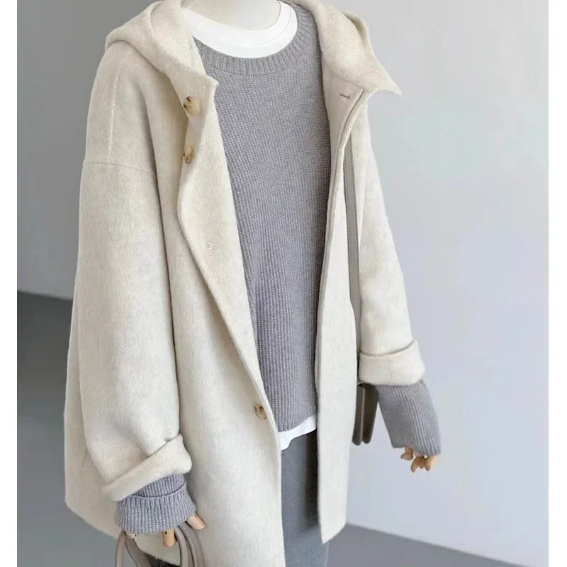 This year's beautiful coat women's autumn and winter 2023 new high ji beige hooded woolen coat short