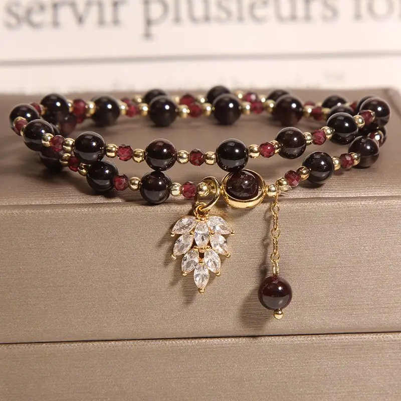 

Garnet Crystal Bracelet Female ins Niche Design Peach Blossom Transfer Beads Multi-layer Student Girlfriend Gift Lucky Design