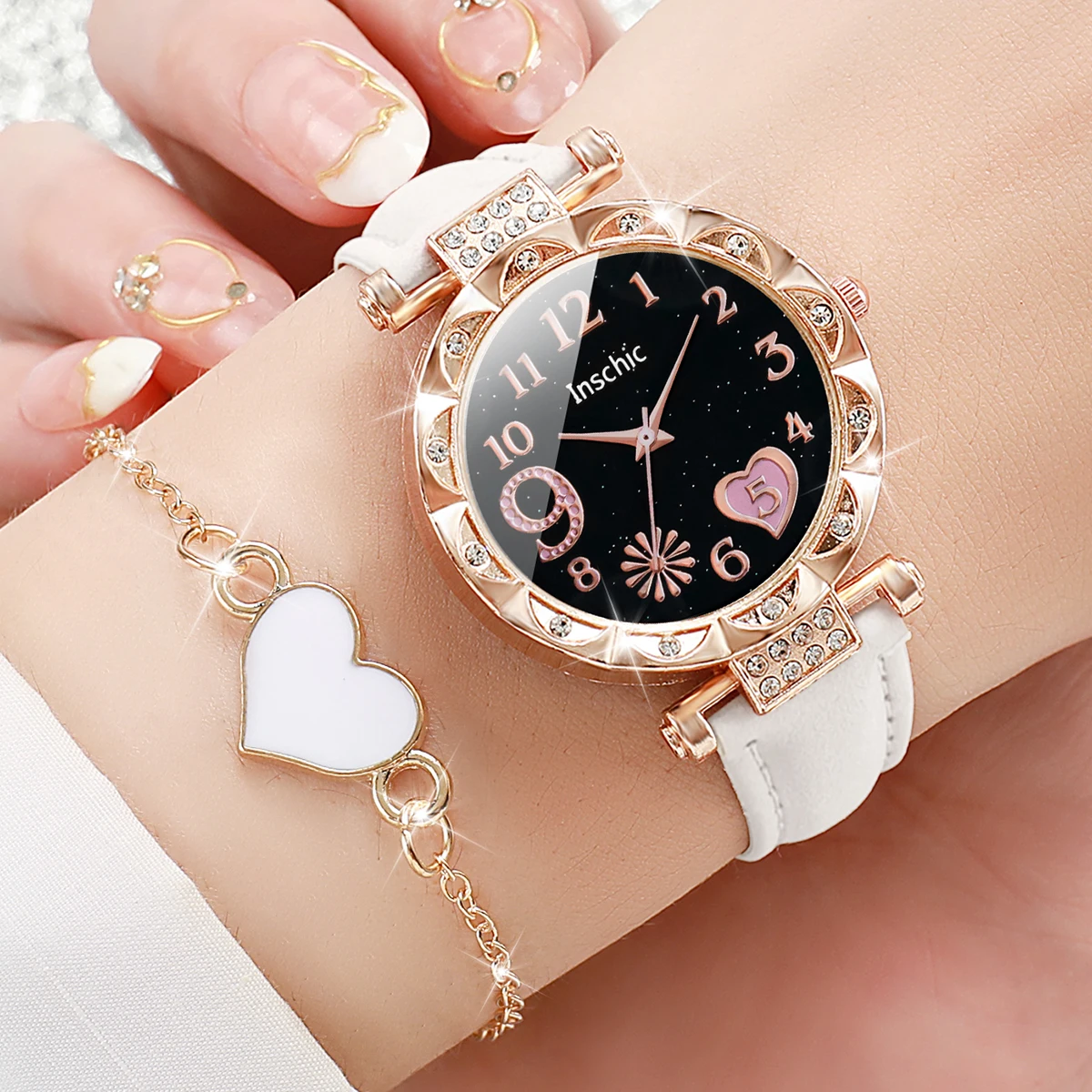 6PCS/Set Women\'s Watch Fashion Rhinestone Heart Quartz Watch Leather Band Wristwatches Bracelets Set(Without Box)
