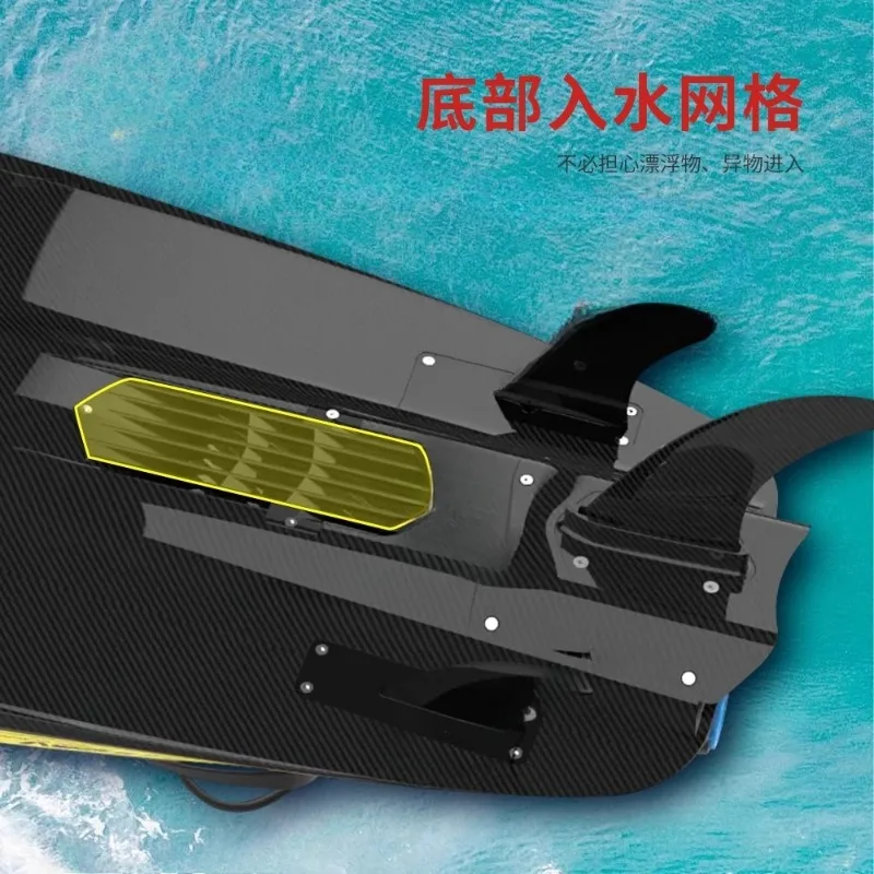 Selbstgeneriertes Benzin-Fernstrecken-Surfbrett mit Kreuzung