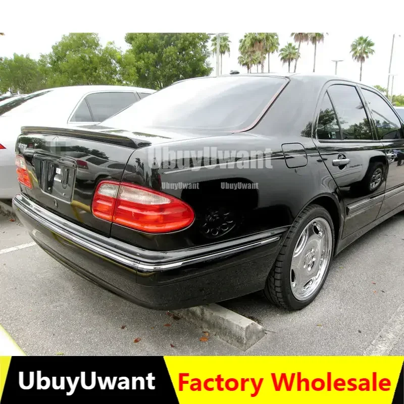 Для Mercedes W210 A Тип E320 E430 E55 E200 E260 E63 1995-2002 Материал из углеродного волокна Автомобильное заднее крыло Цвет задний спойлер