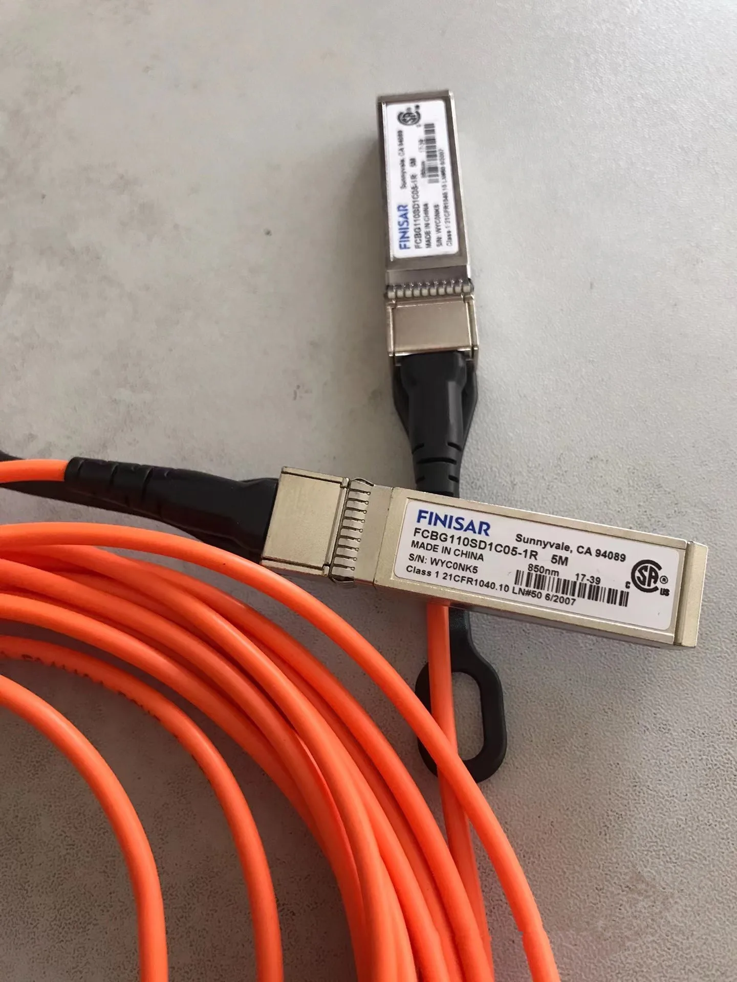 Finisar – câble en Fiber optique AOC, 10 go, Module optique SFP/Finisar, fil de connexion