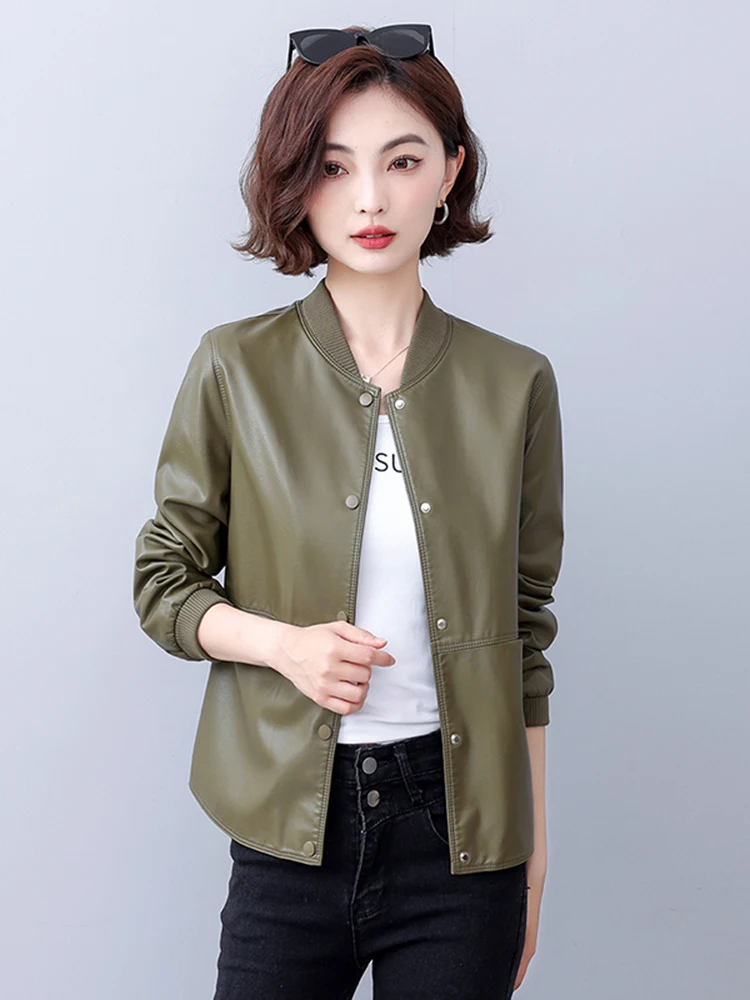   معطف نسائي من جلد الحملان من نينغ، سترة راكبي الدراجات النارية، معطف أسود ربيعي 2025، تصميم أنيق ضيق بأكمام طويلة وياقة عالية