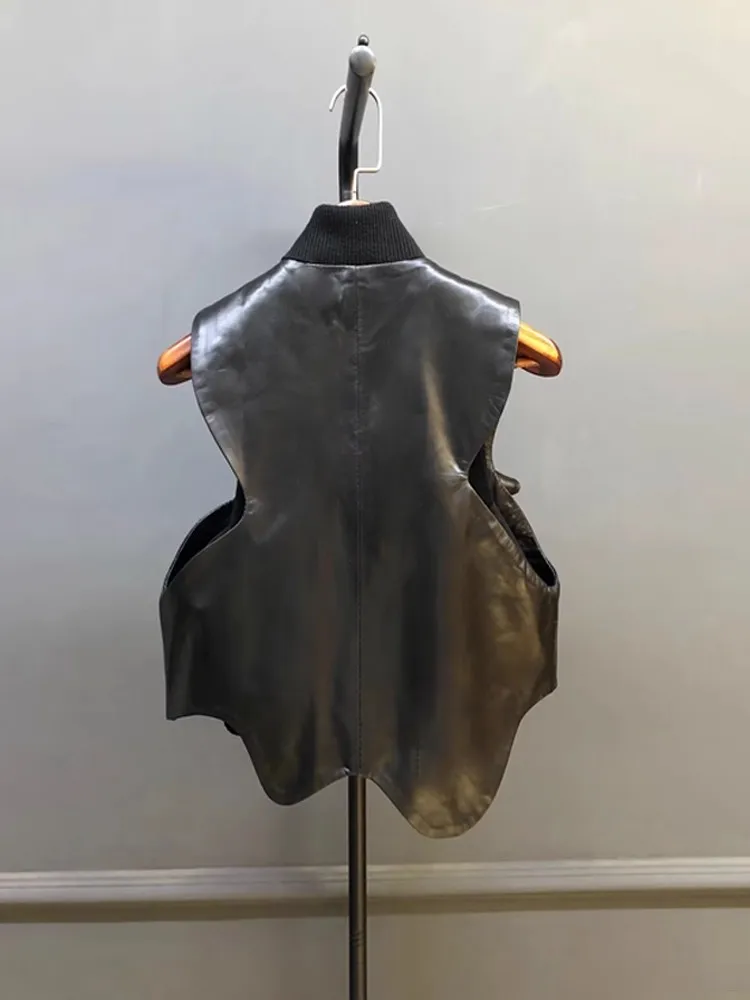 不規則な人格の女性本革ベストストリート V ネック刺繍ノースリーブジャケットカジュアル女性シープスキンチョッキ