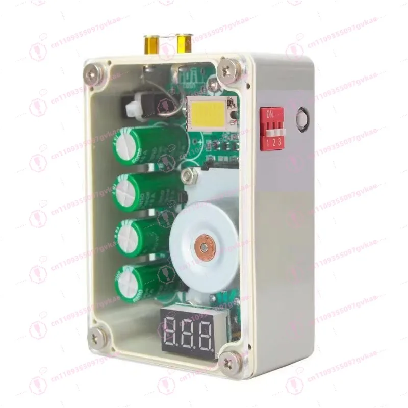 Hand Crank Generator 5V Portable Power Bank for Outdoor Camping Emergency Lighting Waterproof