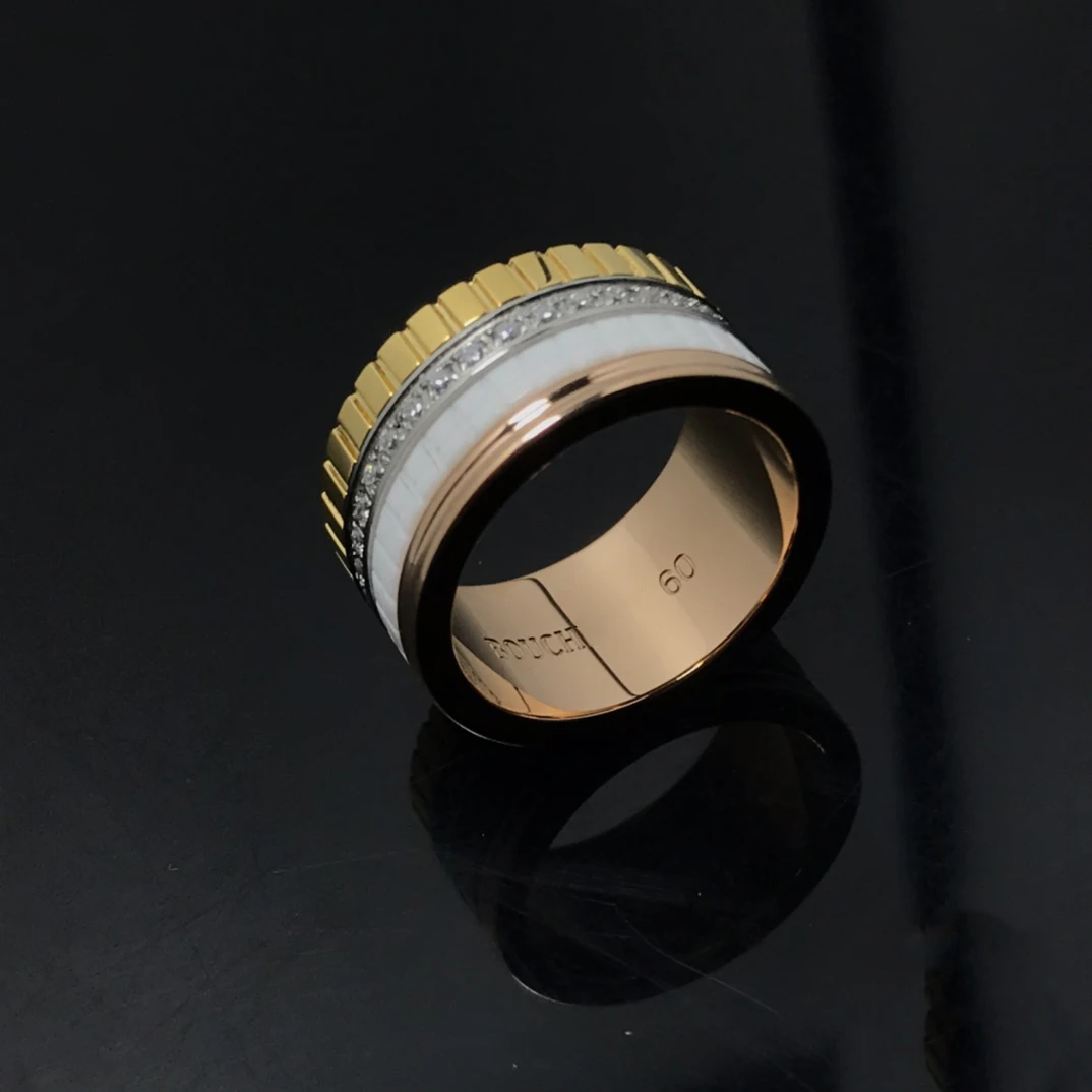 

Practical Glamour: Stylish Rings with Unbeatable Prices