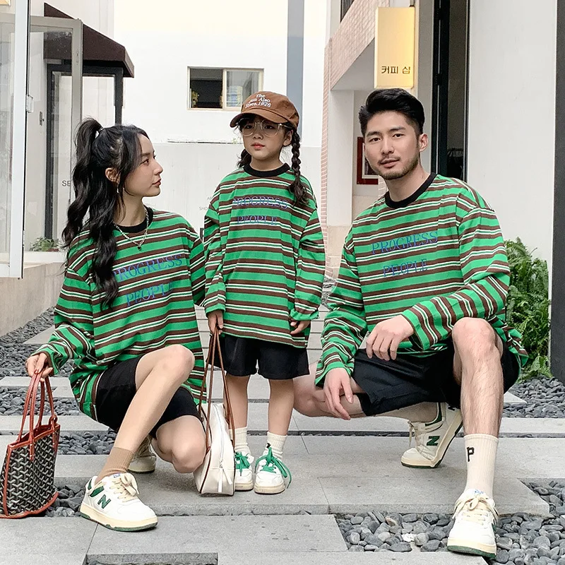 Family Matching Long Sleeve t Shirt 2023 Fashion Children's Cotton Tees Mom Dad And Son Daughter Same Clothing Korean Kids Tops