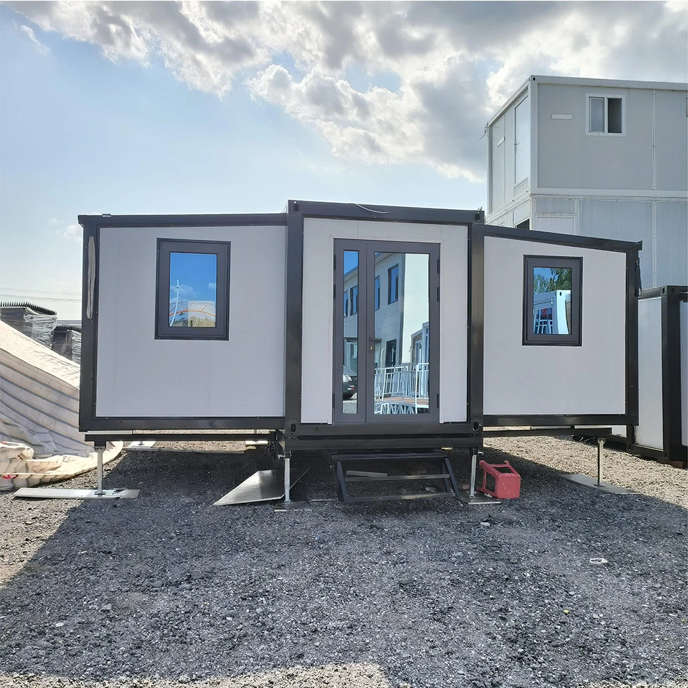 Portable Expandable Steel Container House For Hotel Use-Modern Tiny Home With Quick Installation