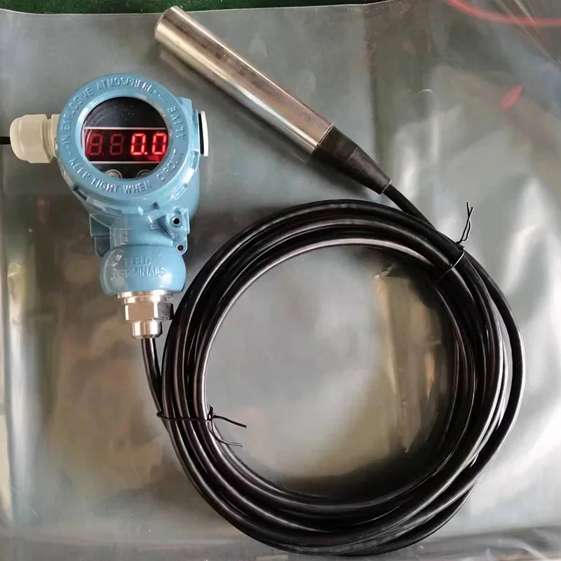 Input type liquid level transmitter, water level sensor, static pressure diffusion silicon liquid level gauge, 4-20mA remote