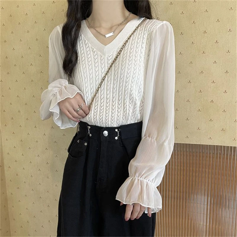 Korean Style V Neck Patchwork Sweet Chic Knit Tops for Women New Spring Autumn Casual Long Sleeve Solid Slim Blouses Clothes2023