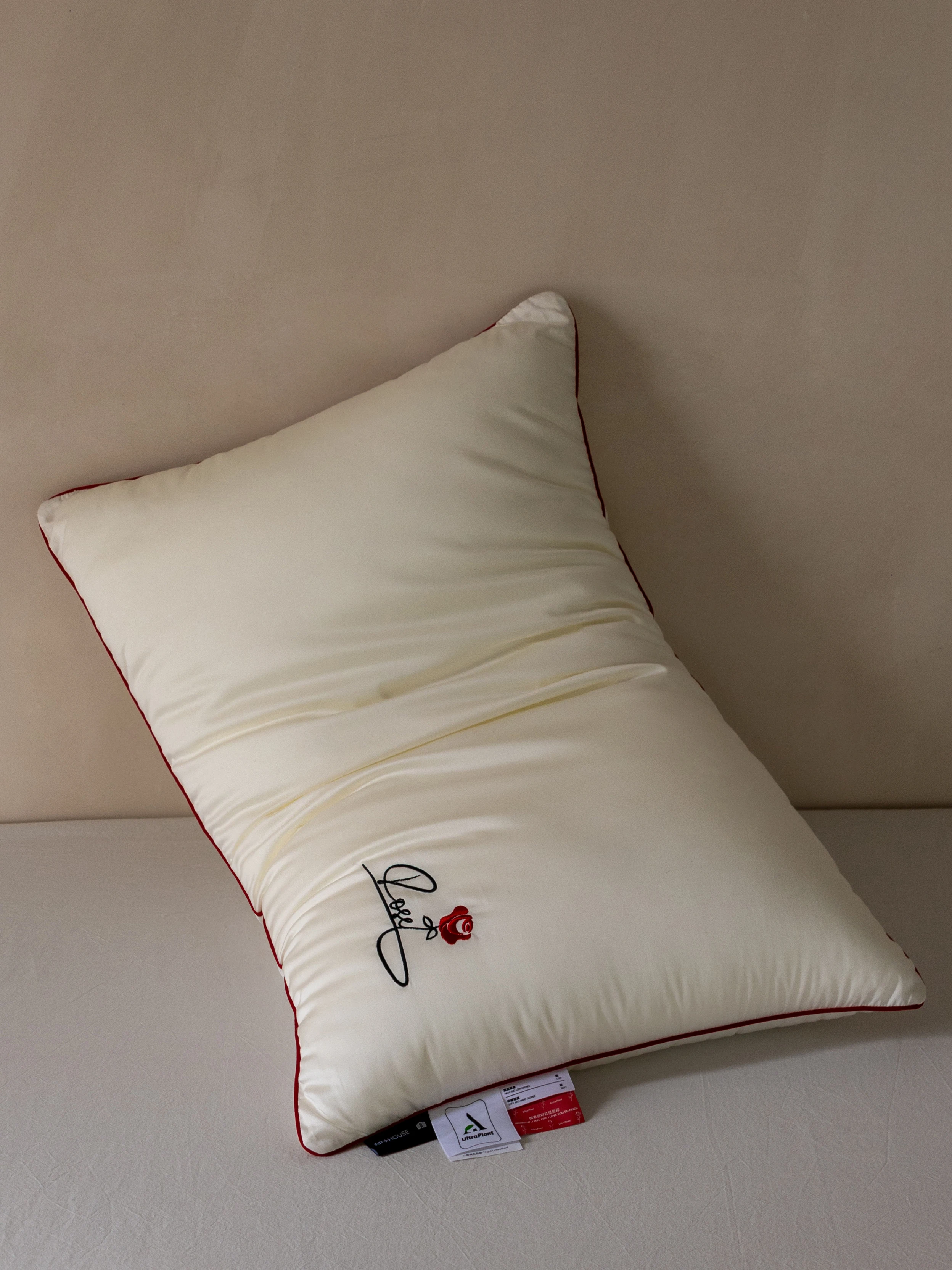 1 Pc Women Sleep Gift Silk Pillow Pillow For Sleeping Neck Protection Bed Rose Embroidery Pillow 48x74cmx10cm