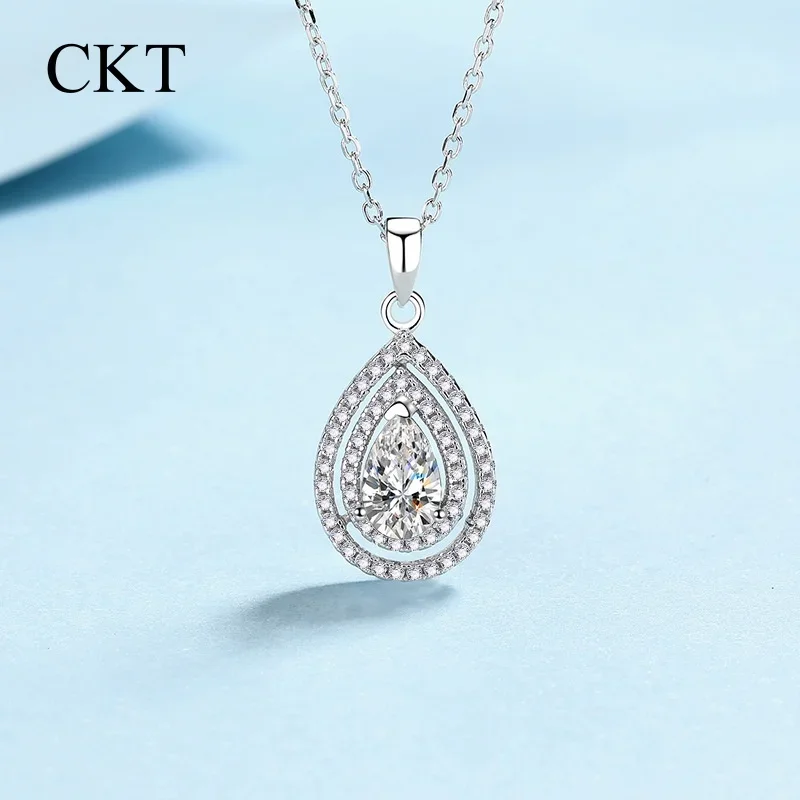 Hollow Design PT950 Platinum Sparkly Water Drop Pendants 1 CT Real Moissanite D Color Diamond Necklaces for Women Wedding Party