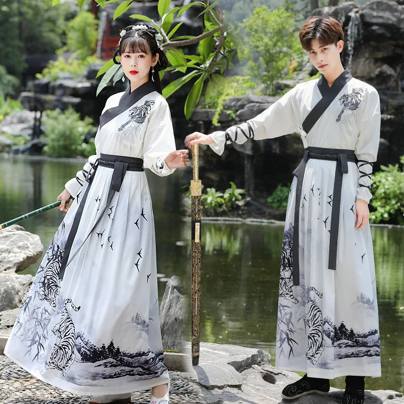 

Unisex Original Hanfu Embroidery Chinese Hanfu Costumes Halloween Carnival Knight Cosplay Dress up Couple Performance Hanfu Suit