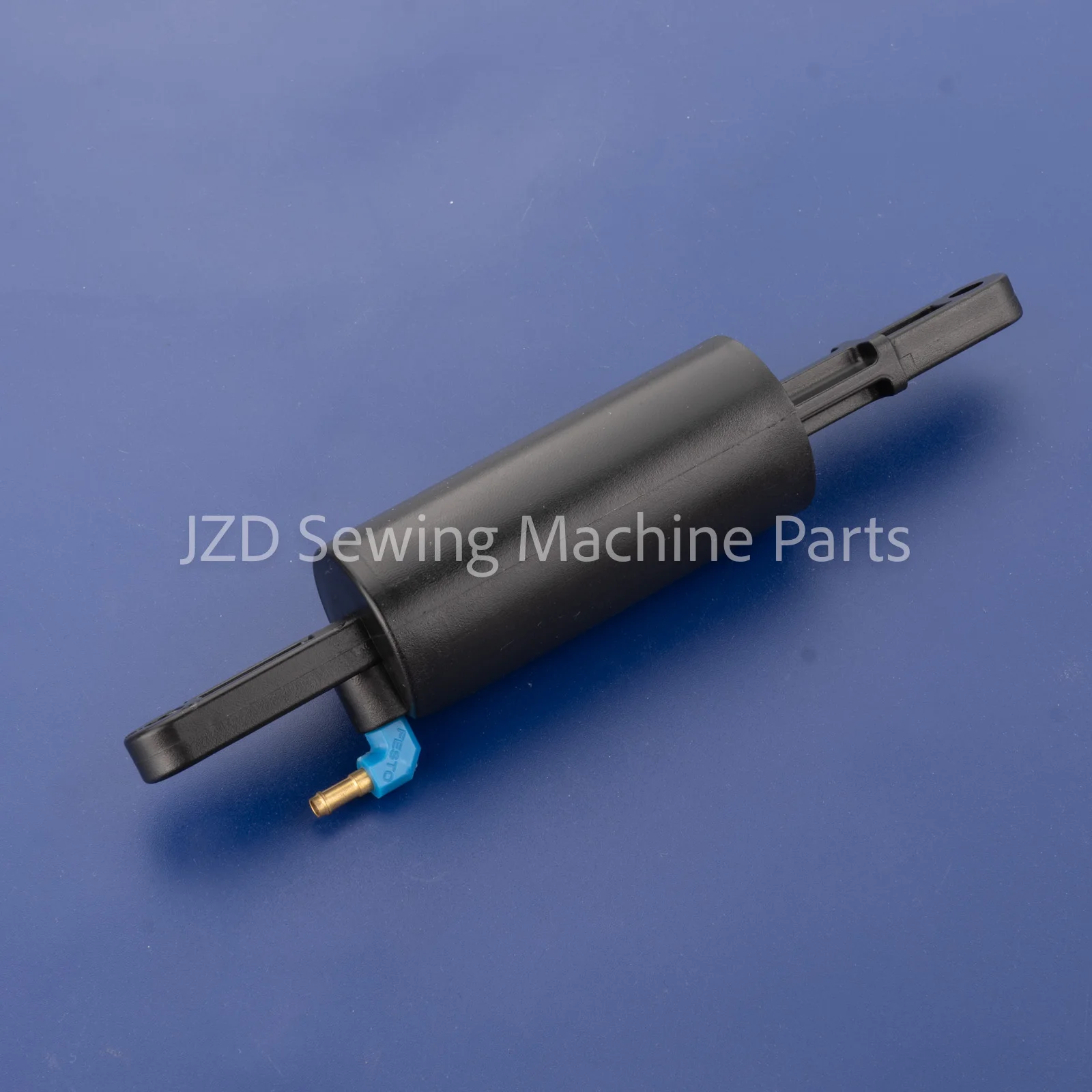 

Цилиндр 9700 100103 для швейных машин Durkopp 667, 868M, 869, 669, 867M, 838, 827 (запчасти) # 0667 135250