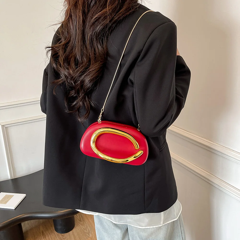 Sac à main en cuir PU pour femmes, poignée en métal, couleur unie, décoration en métal, pochette à bandoulière pour dîner de soirée