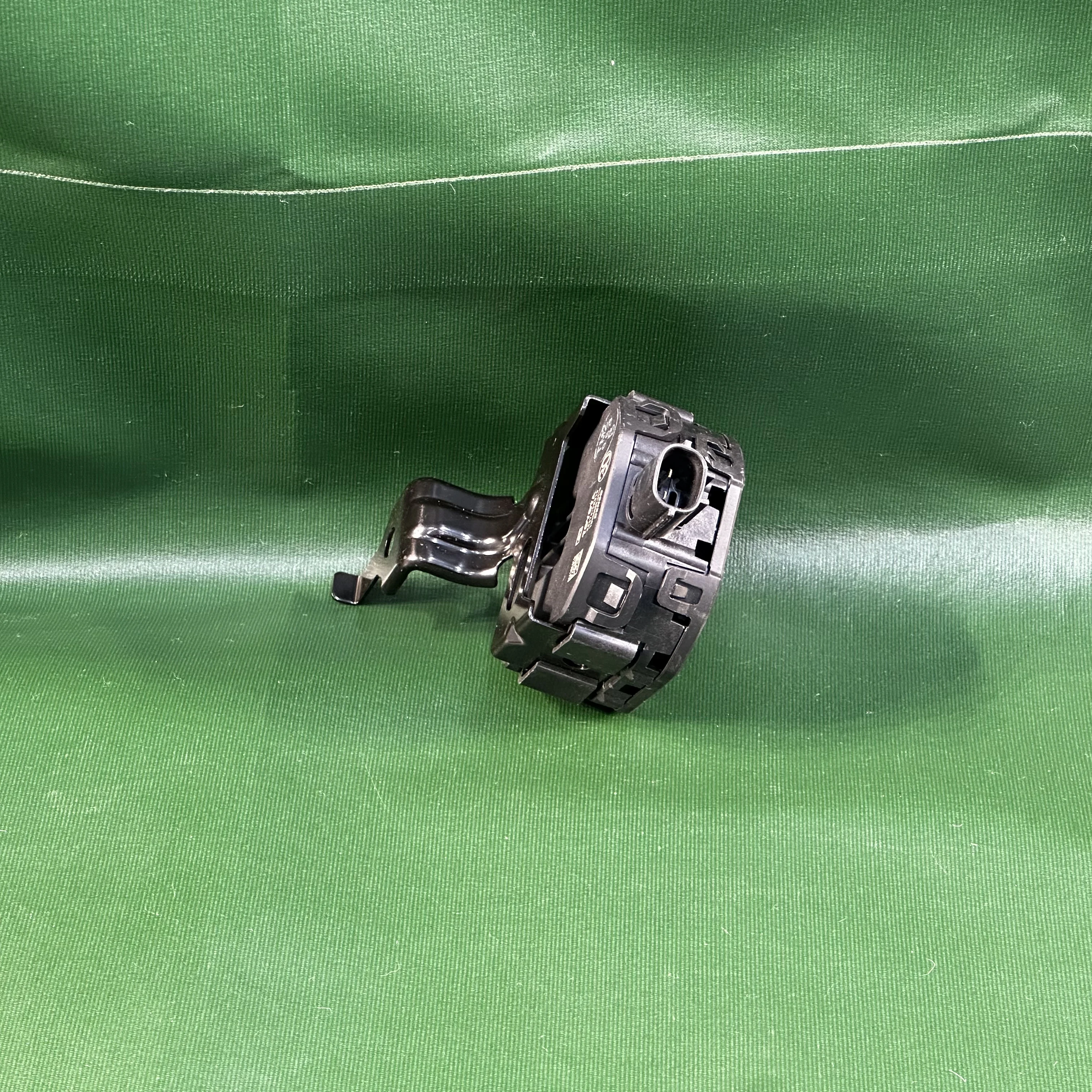 86570-0R010 86570-42030 New Pedestrian Reminder Buzzer  for RAV4