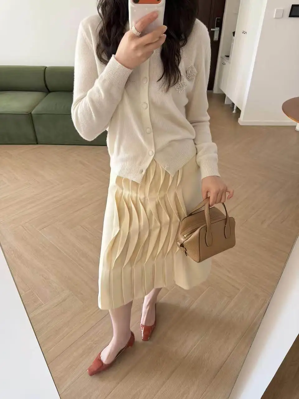 

Stunning A-Line Midi Skirt Women's High Waist Pleated Half Body Skirt Girls' Fashion Spring Summer Autumn China Made