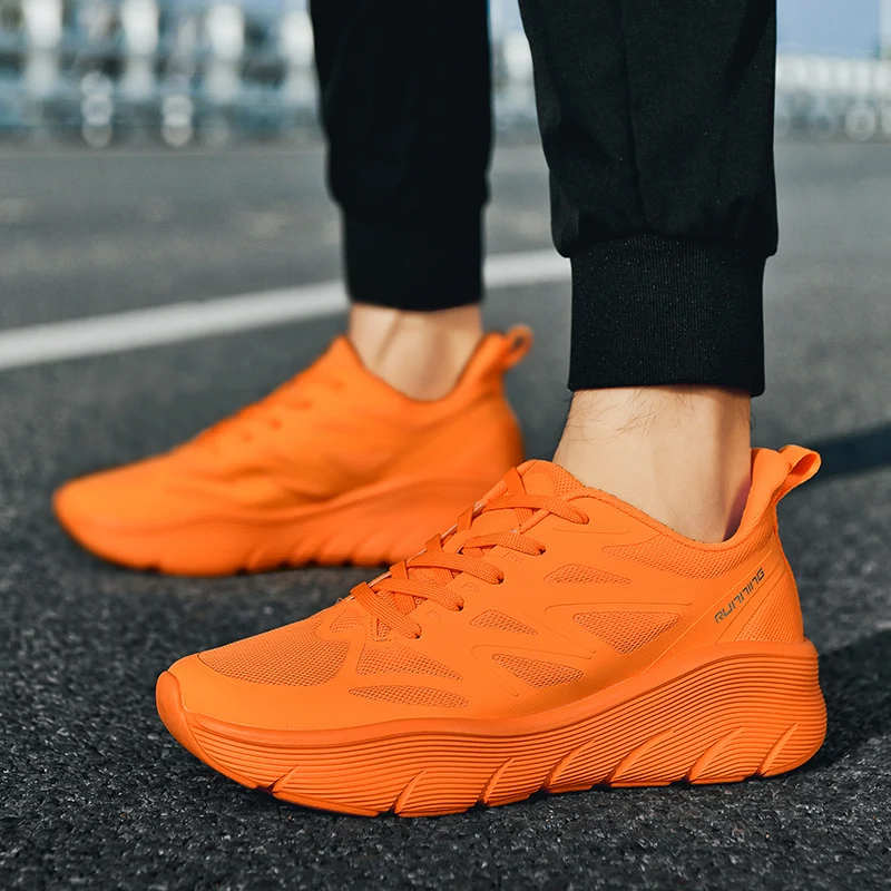 

New fashion running men's shoes breathable mesh surface trend casual lightweight shock-absorbing youth sports shoes