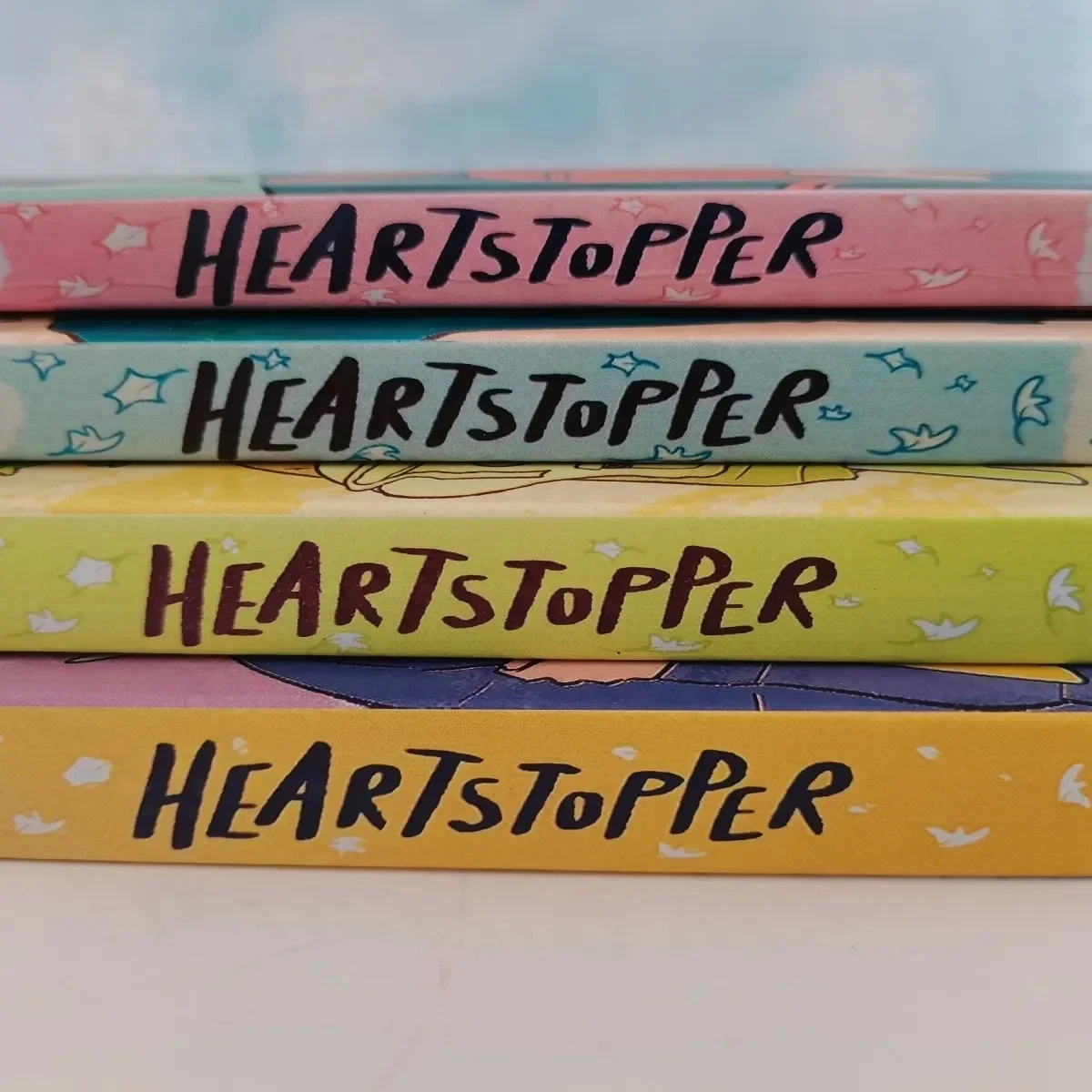 Imagem -04 - Alice Oseman Série Heartstopper Volume 14 Livros Conjunto by Alice