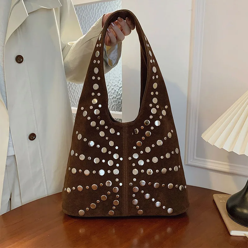 Thumbnail 4 - #42 Trending Soft Leather Bucket Bags Right Now