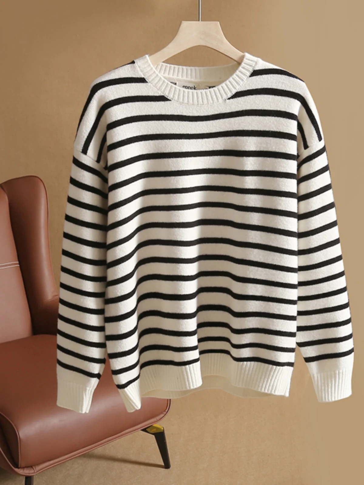 

Soft Comfortable Knitted Sweater round Ne Men's Autumn Winter Faion Ci Sle Striped Color Blo Island Country Sle