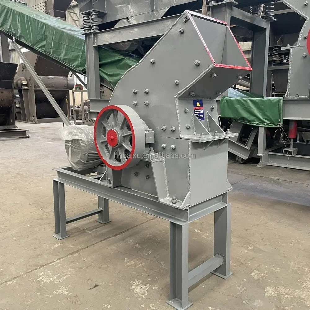 High Efficiency PC310*520 Mobile Hammer Crusher Construction Stone Concrete Crushing Sand Making Machine
