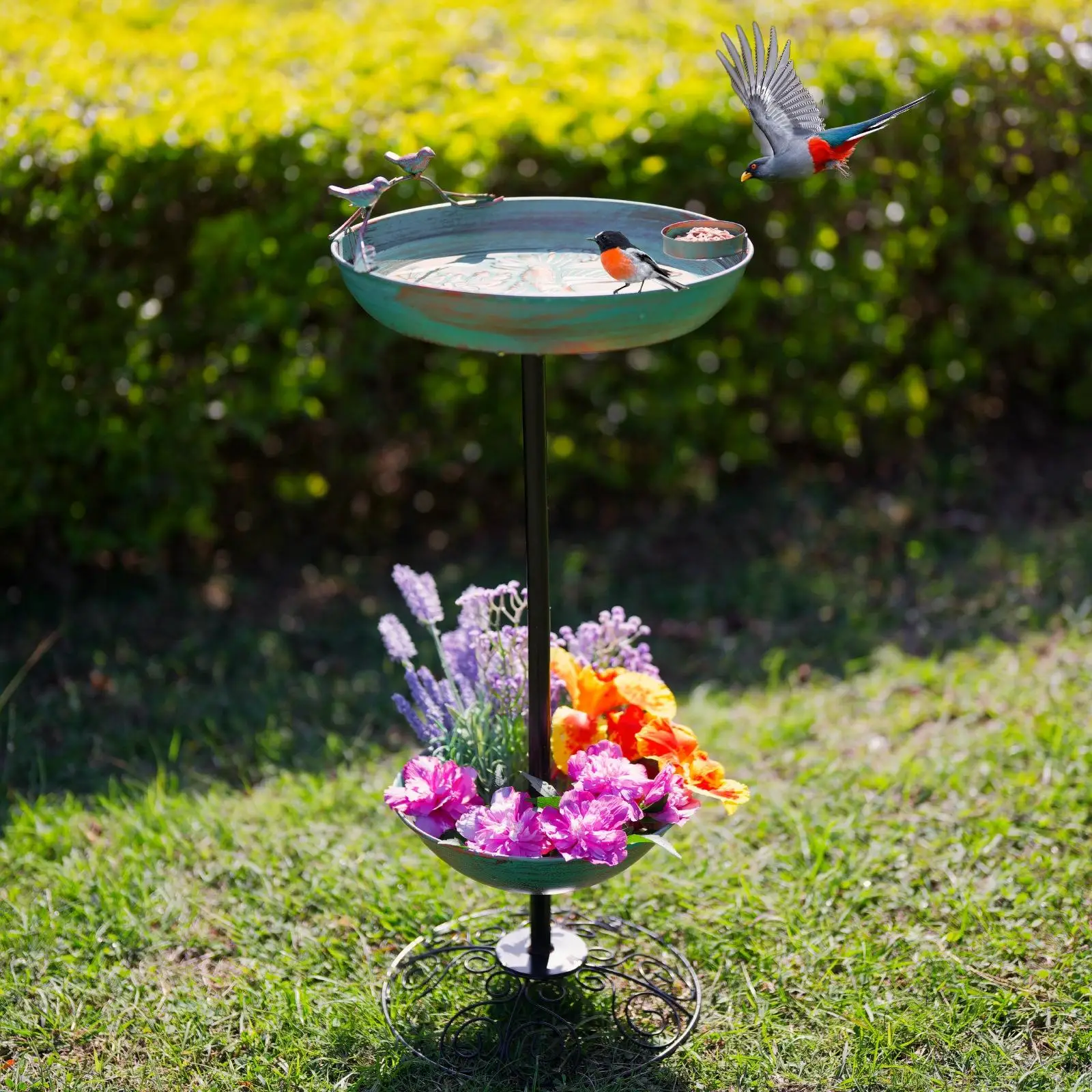 Outdoor Hummingbird Birdbath Bird Feeder for Wild Bird Watchers Heavy Duty Versatile Copper Green Color 33x69cm Metal Bird Basin