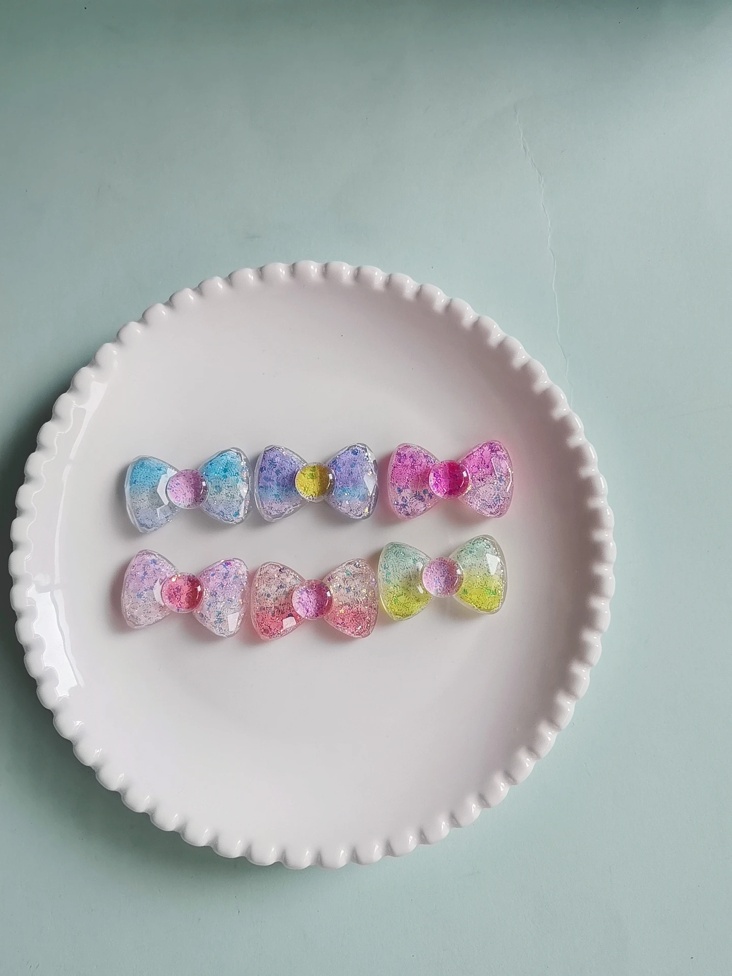 Glitter Colorful Bowknot Shape Kawaii Stickers Flatback Resin Beads Cute Phone Case Embellishments