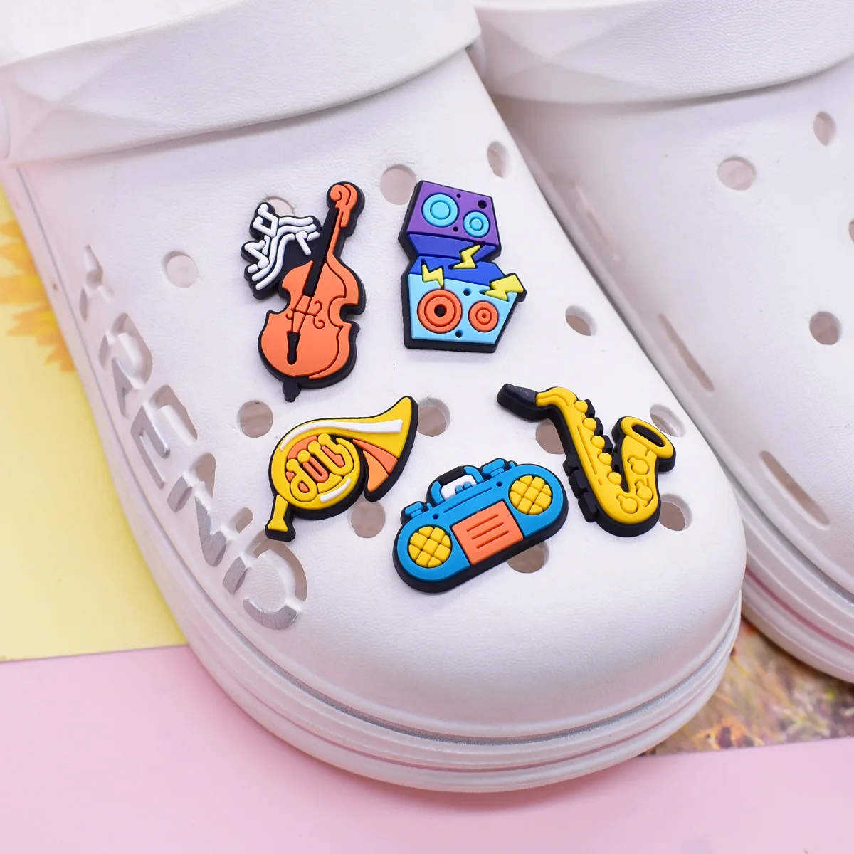 New Arrival Cartoon Music Instrument Series Clog Charms Assorted Soft PVC Waterproof Trendy Music Themed Shoe Decor Buttons Kit
