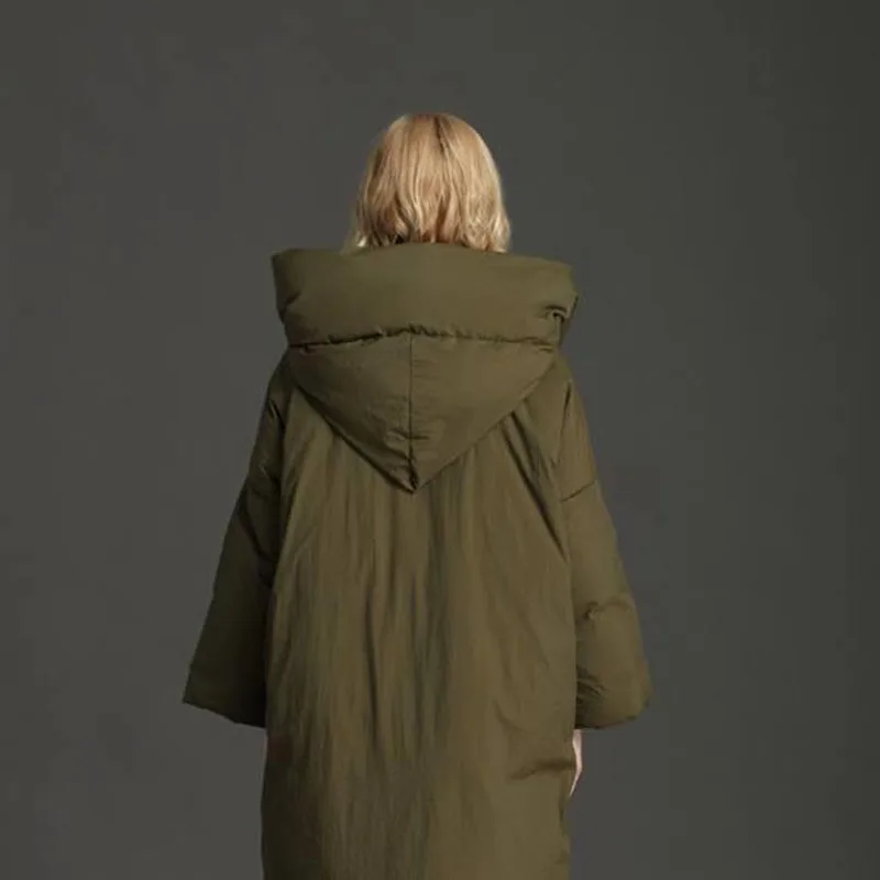 معطف نسائي عالي الجودة بقلنسوة سترة نسائية سفلية 2025 شتاء جديد 90 أبيض بطة أسفل سترة نسائية فضفاضة دافئة H670