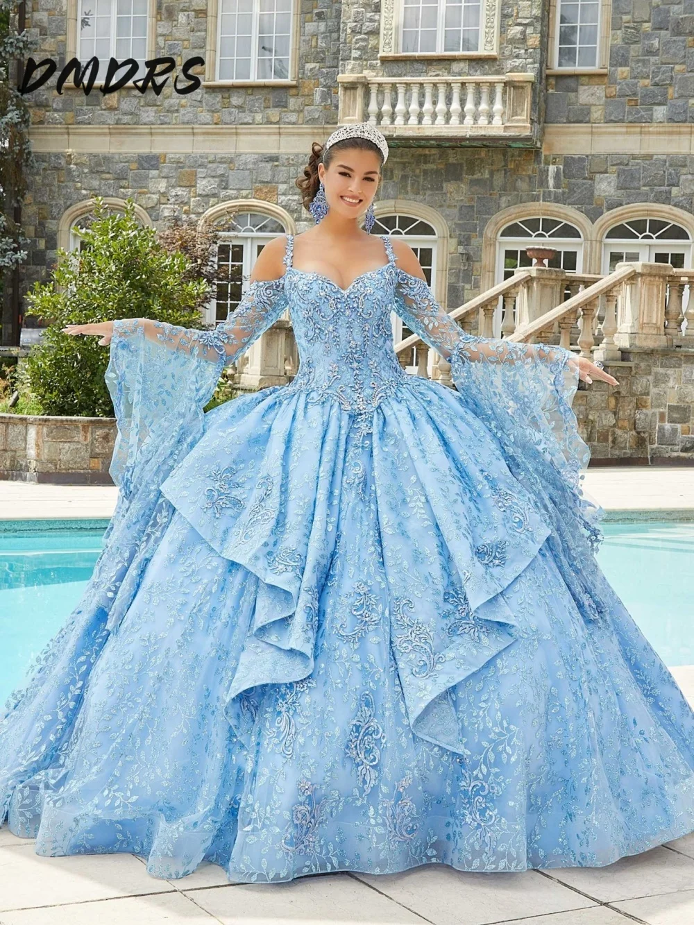 

Elegant spaghetti strap Quinceanera Dress 2025 Stylish detachable sleeves Party Dress Shiny Applique Party Ball Gown 16 Customiz