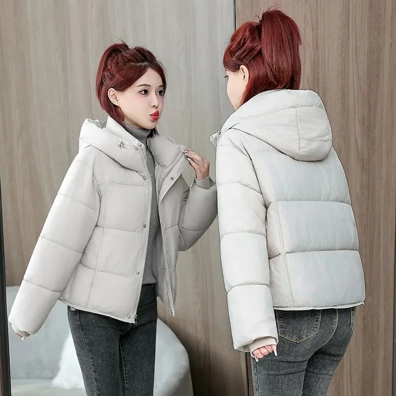 2025 New Fashion Women White Duck Down Jacket with Hood Autumn Winter Warm Over Size Casual Short Thick Outwear Female Coat