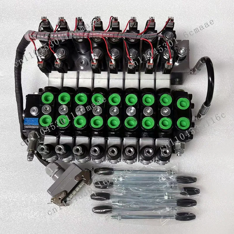 Pile Driver Flashlight 8 Groups of Integrated Remote Control Multi-way Valve 12V 24V Optional, Matching Portable Remote Control