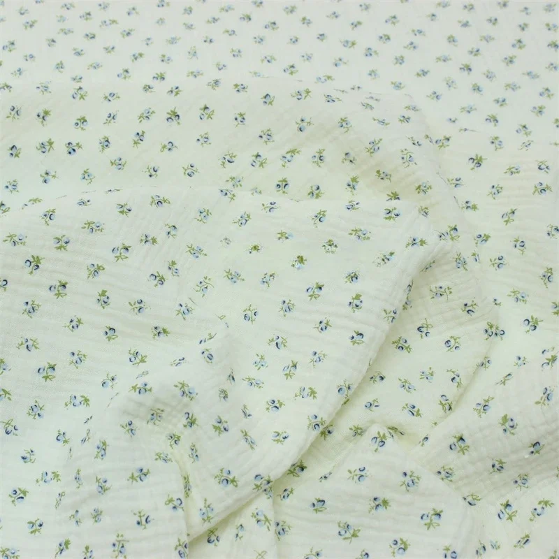 135x50cm High Quality Double-layer Cotton Gauze Fabric with Small Fresh Floral Print for Baby Clothes and Blankets Sewing Cloth