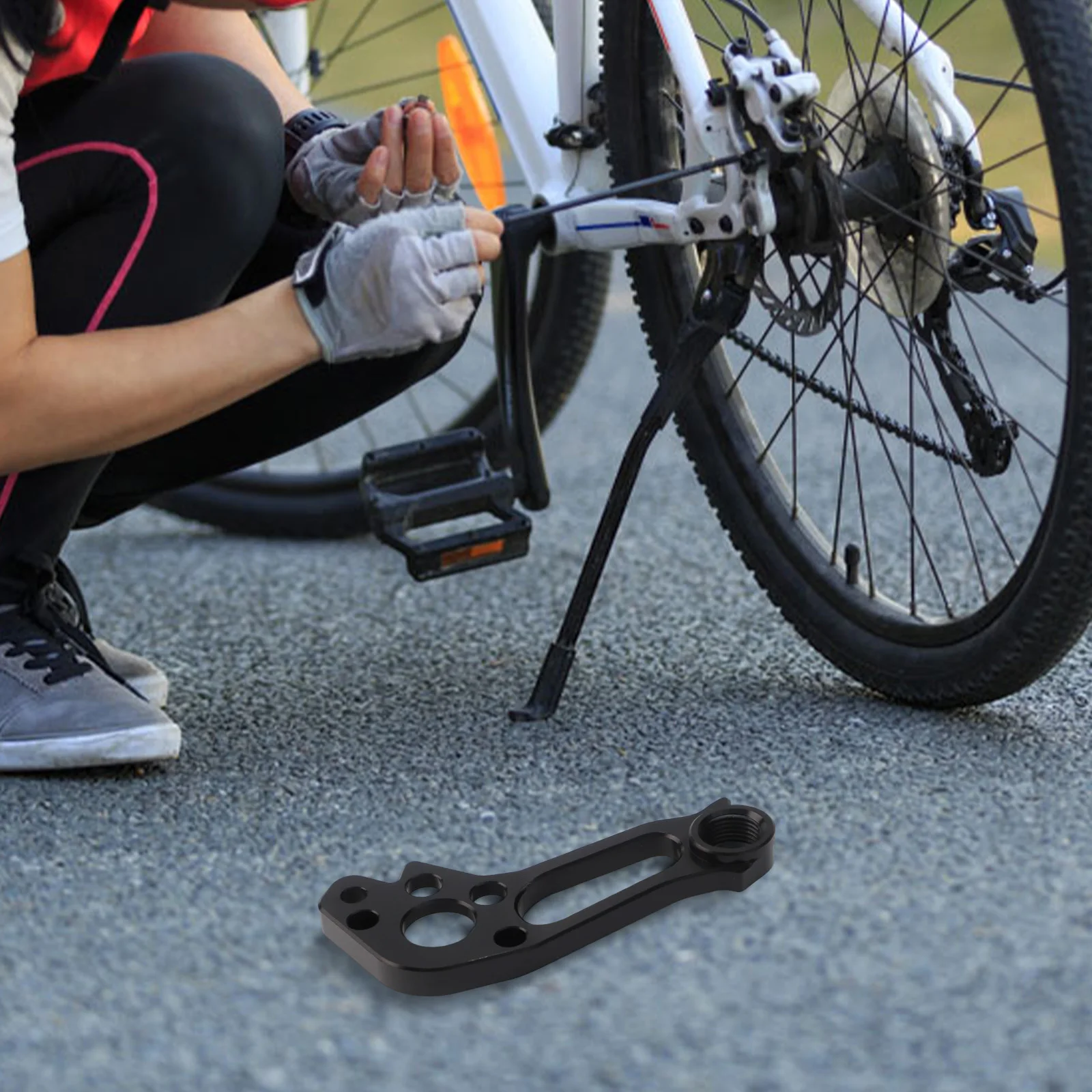 

Защита рамы велосипеда Алюминиевый сплав с ЧПУ Стабильная производительность Гарантия Алюминиевый крючок 77,5*31,5*15 мм Велосипедная опора