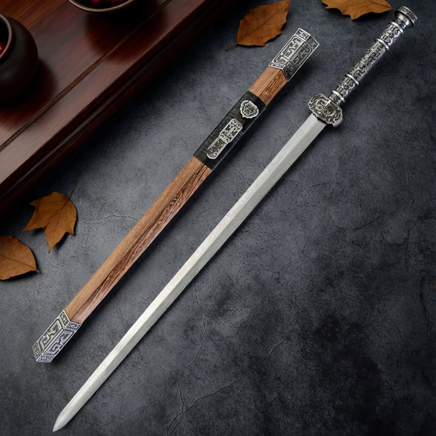 103cm Chinese Damascus Folded Steel Han Sworrd Natural Wood Scabbard Antique Metal Fittings Collectible Decor Craft Home Display