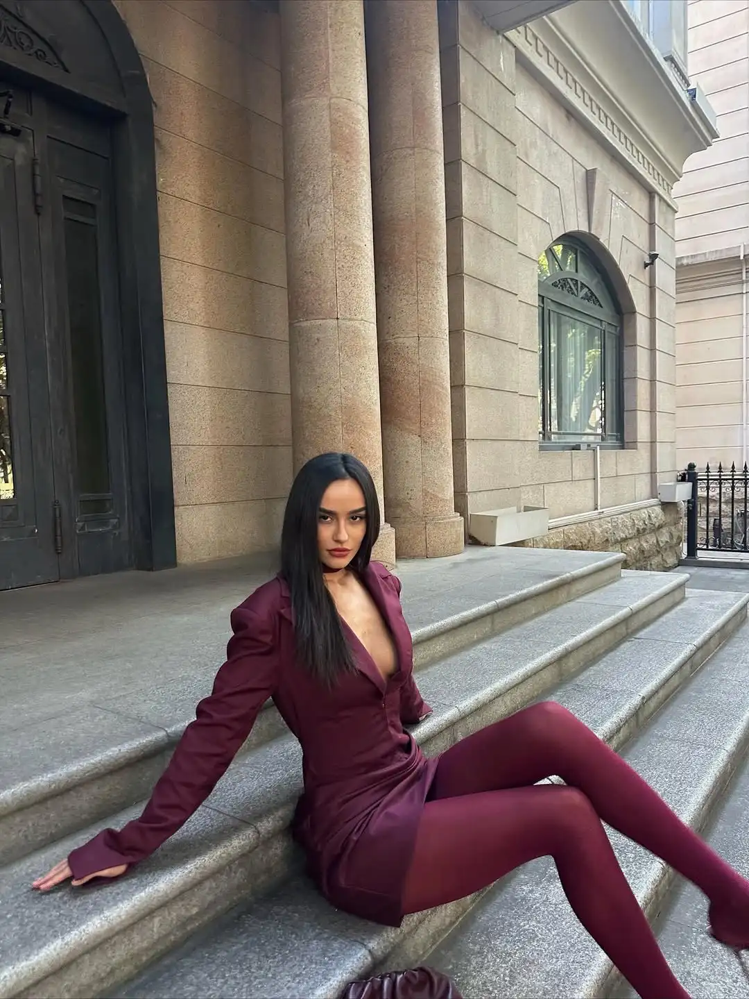 Solid Deep V-neck Blazer Dress Women Elegant Full Sleeve Lapel Waist Cinching Slim Mini Dresses 2026 New Lady Spring Daily Robes