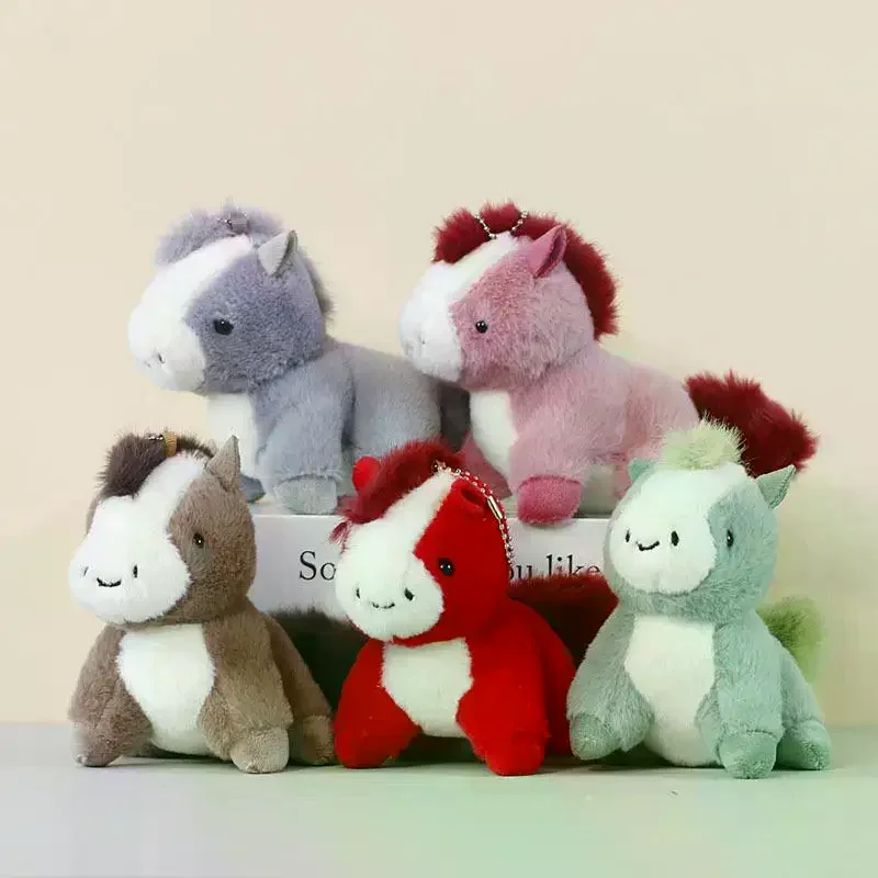 Schattige pony pluche sleutelhanger cartoon gevulde pop mascotte hanger rugzak hangende decoratie hanger nieuwjaar accessoires geschenken