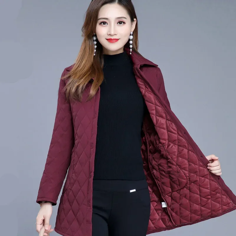 Autumn winter Warm thin quilted jacket Long-sleeved Parkas mother Cotton coat