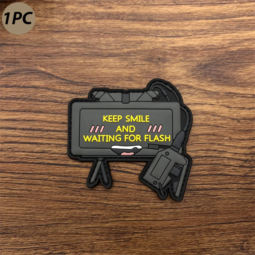 Parche de PVC con Patrón de Texto Serigrafiado, Parche de Morale, Parche para Insignias, Utilizado para Brazaletes, Mochilas y Chalecos Tácticos, Decoración de Ropa, Parche Bordado de Goma Suave