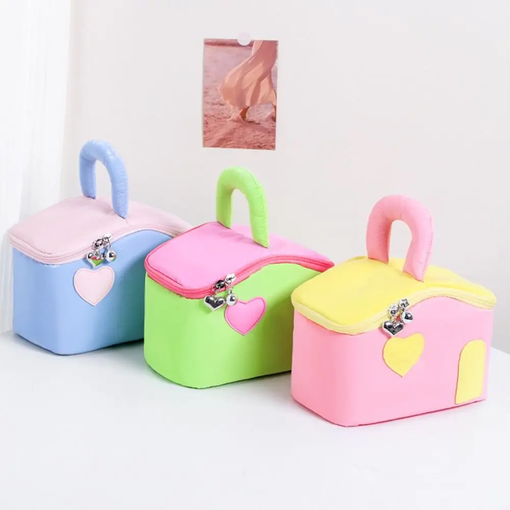 

House Shape Cosmetic Storage Bags Large Capacity Korean Style Cartoon Makeup Bags Portable Waterproof Sundries Organizer Outdoor