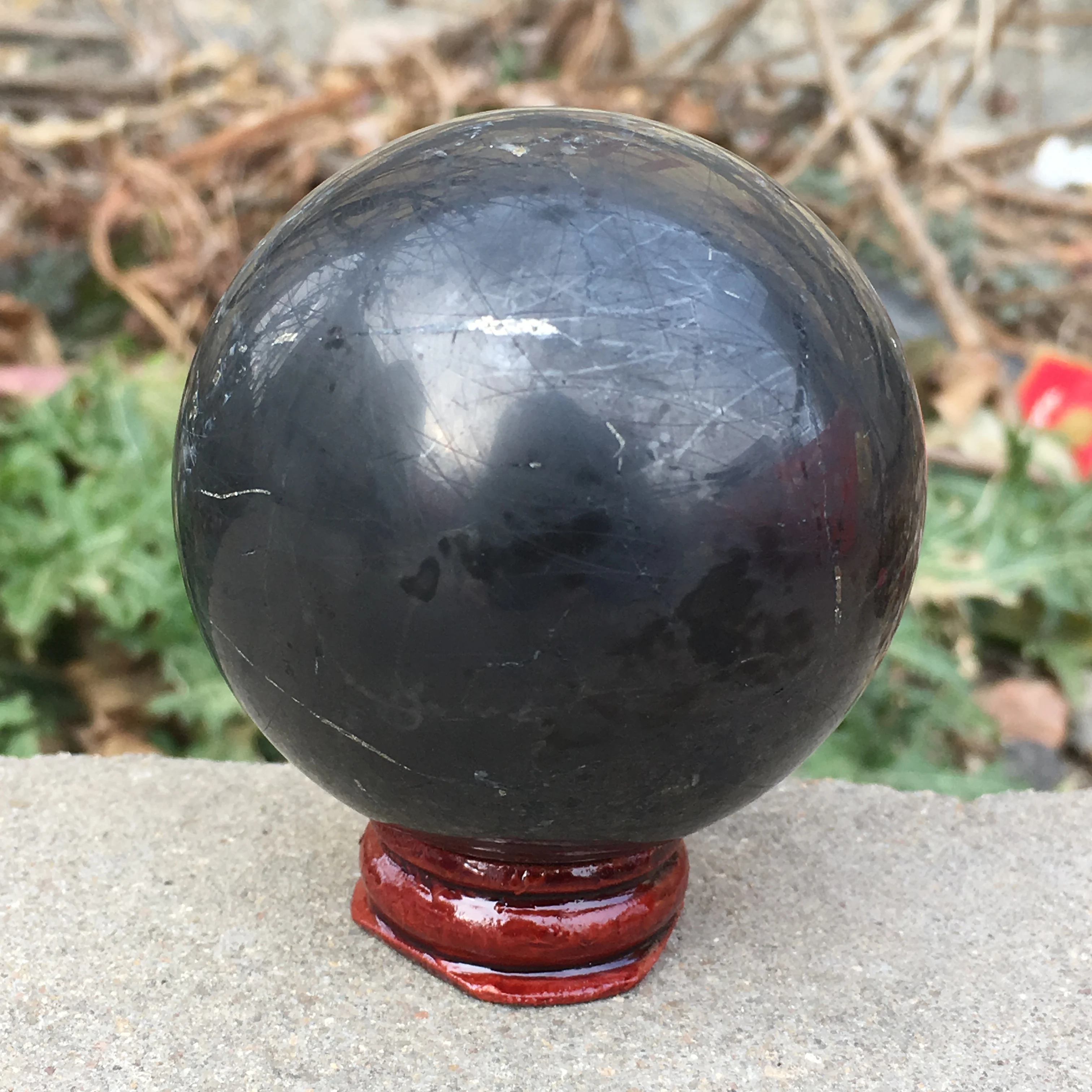 5.5-6cm High Quality  Shungite Ball Healing Crystal Sphere Natural Ore Polishing Stone For Home Decor